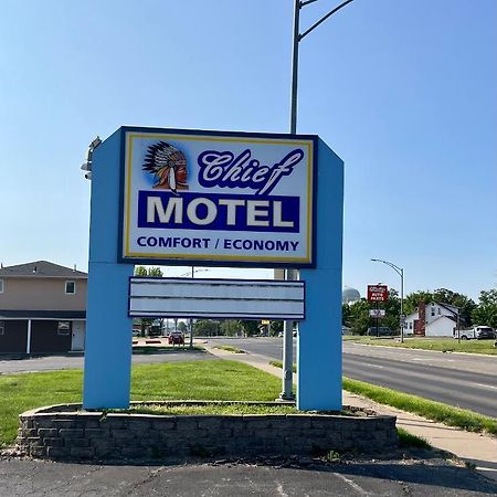 Chief Motel Keokuk Екстериор снимка
