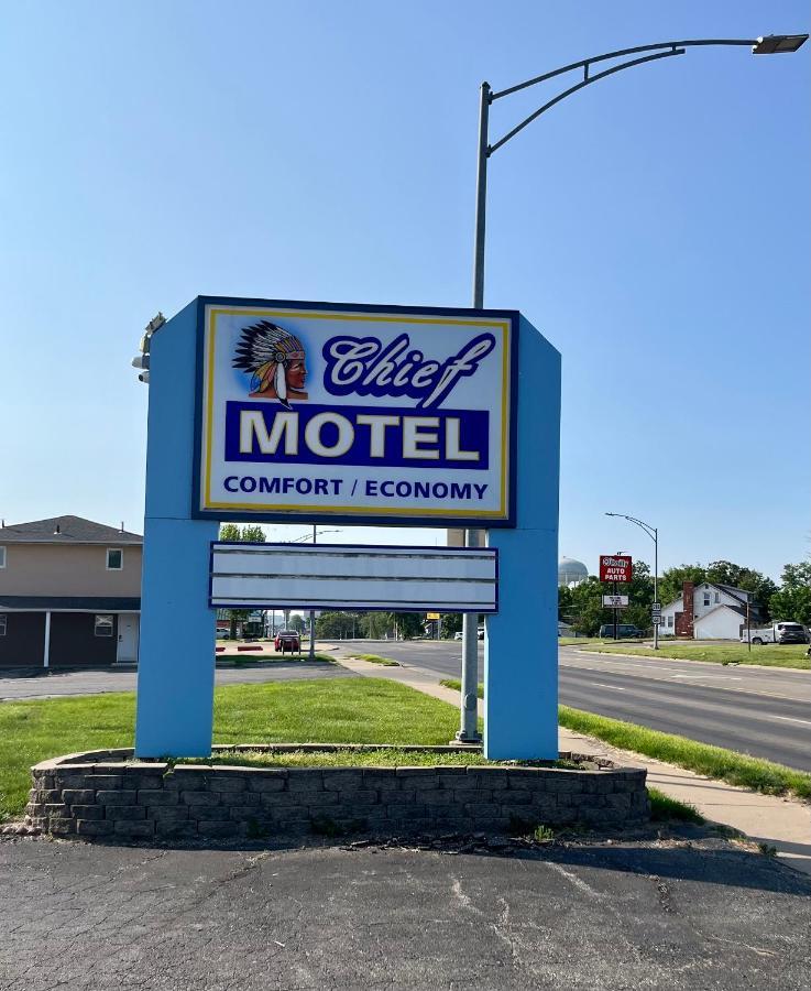 Chief Motel Keokuk Екстериор снимка